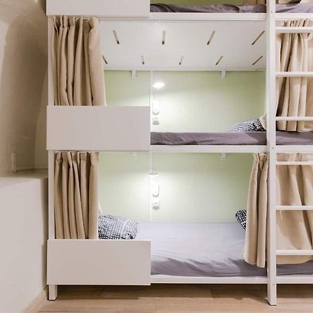 A Pousada Backpackers Antibes Exterior foto