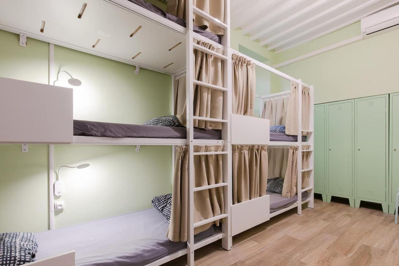 A Pousada Backpackers Antibes Exterior foto