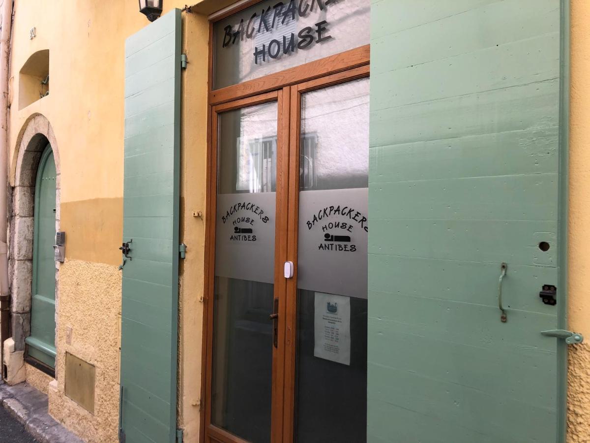 A Pousada Backpackers Antibes Exterior foto