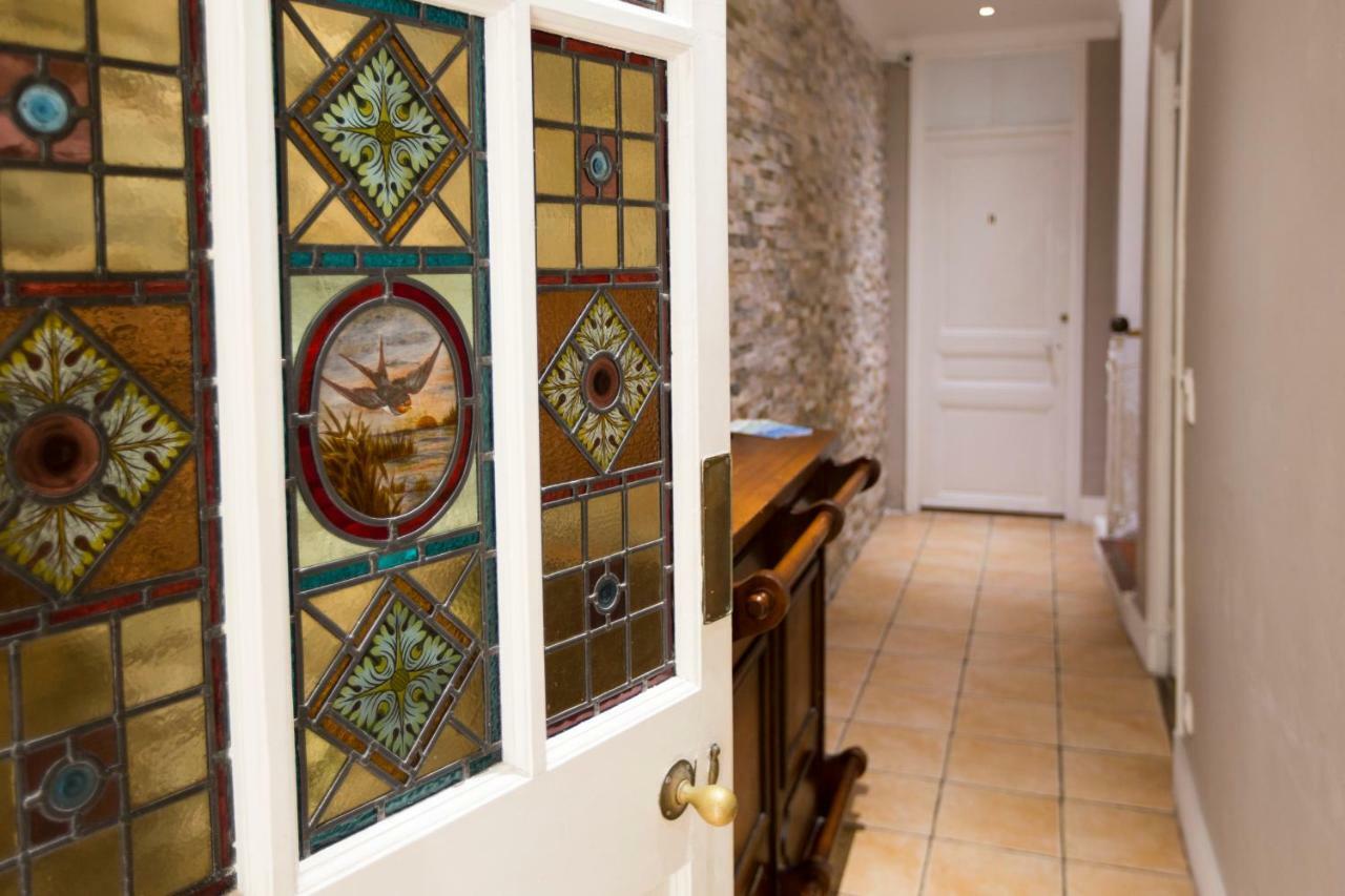 A Pousada Backpackers Antibes Exterior foto